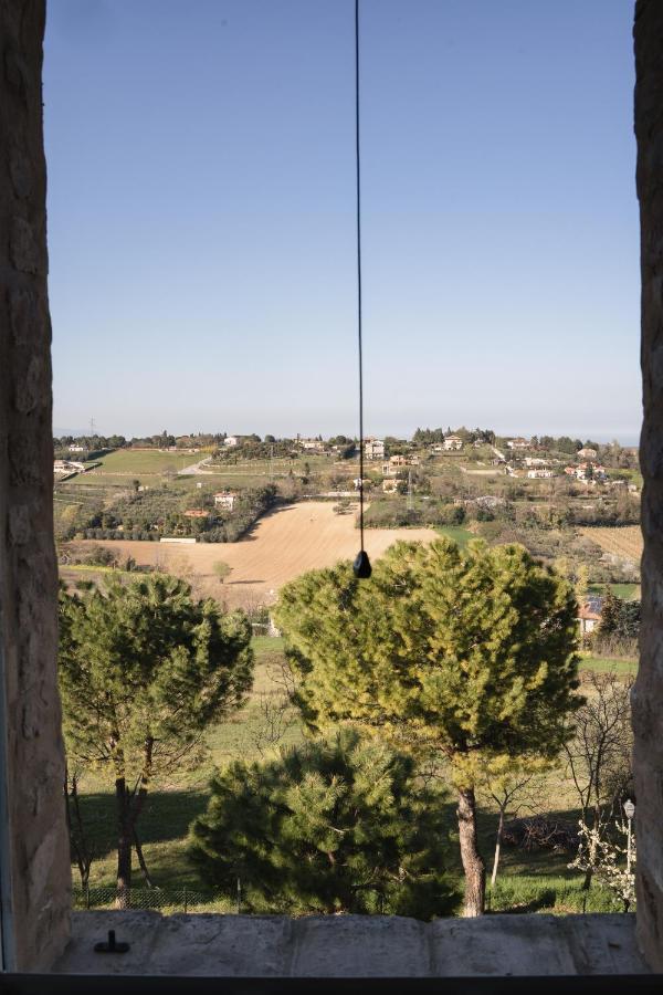 La Trave Bed and Breakfast Montecosaro  Εξωτερικό φωτογραφία